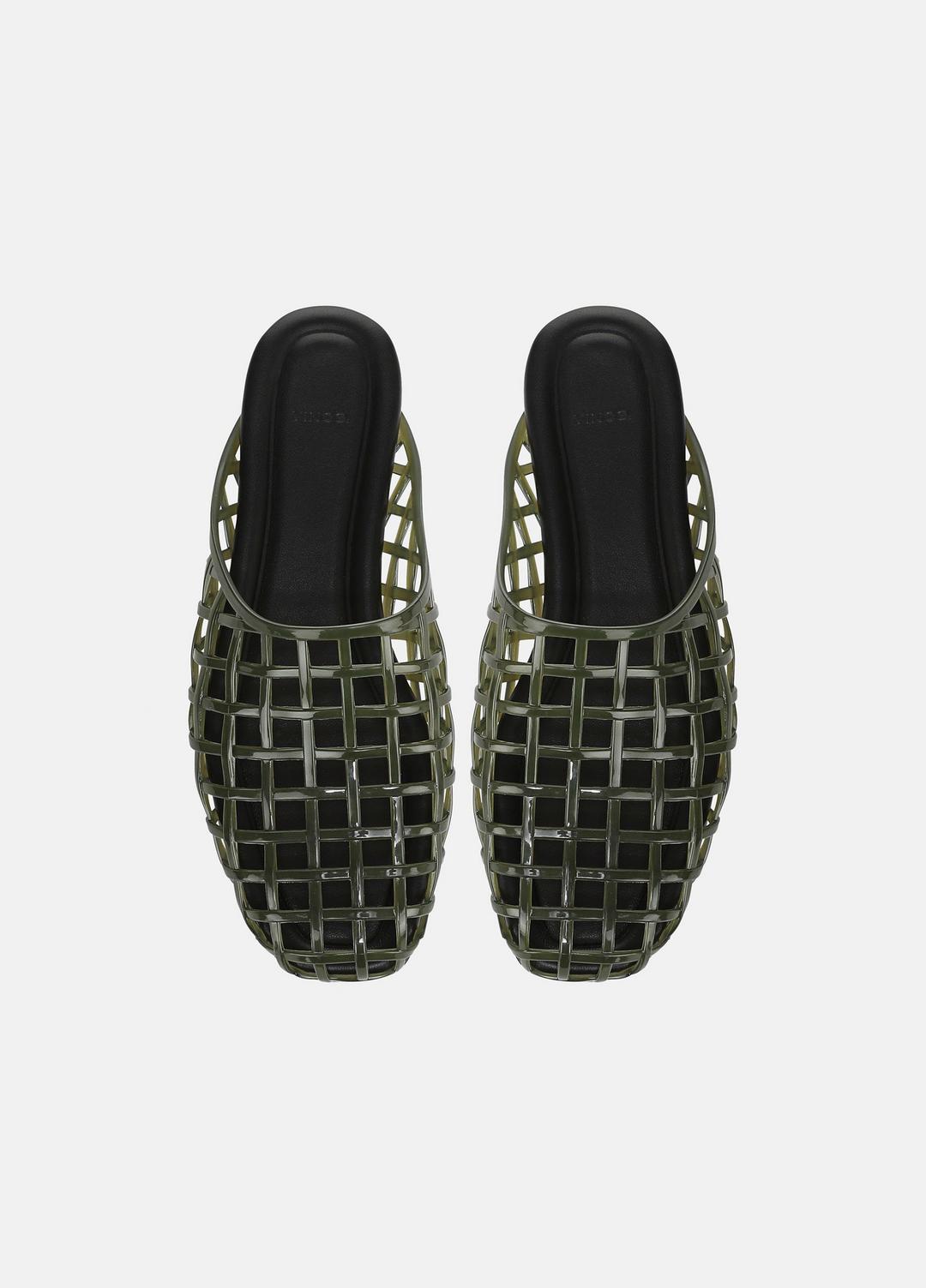 VINCE Best Seller - Barcelona Jelly Sandal in Sandals