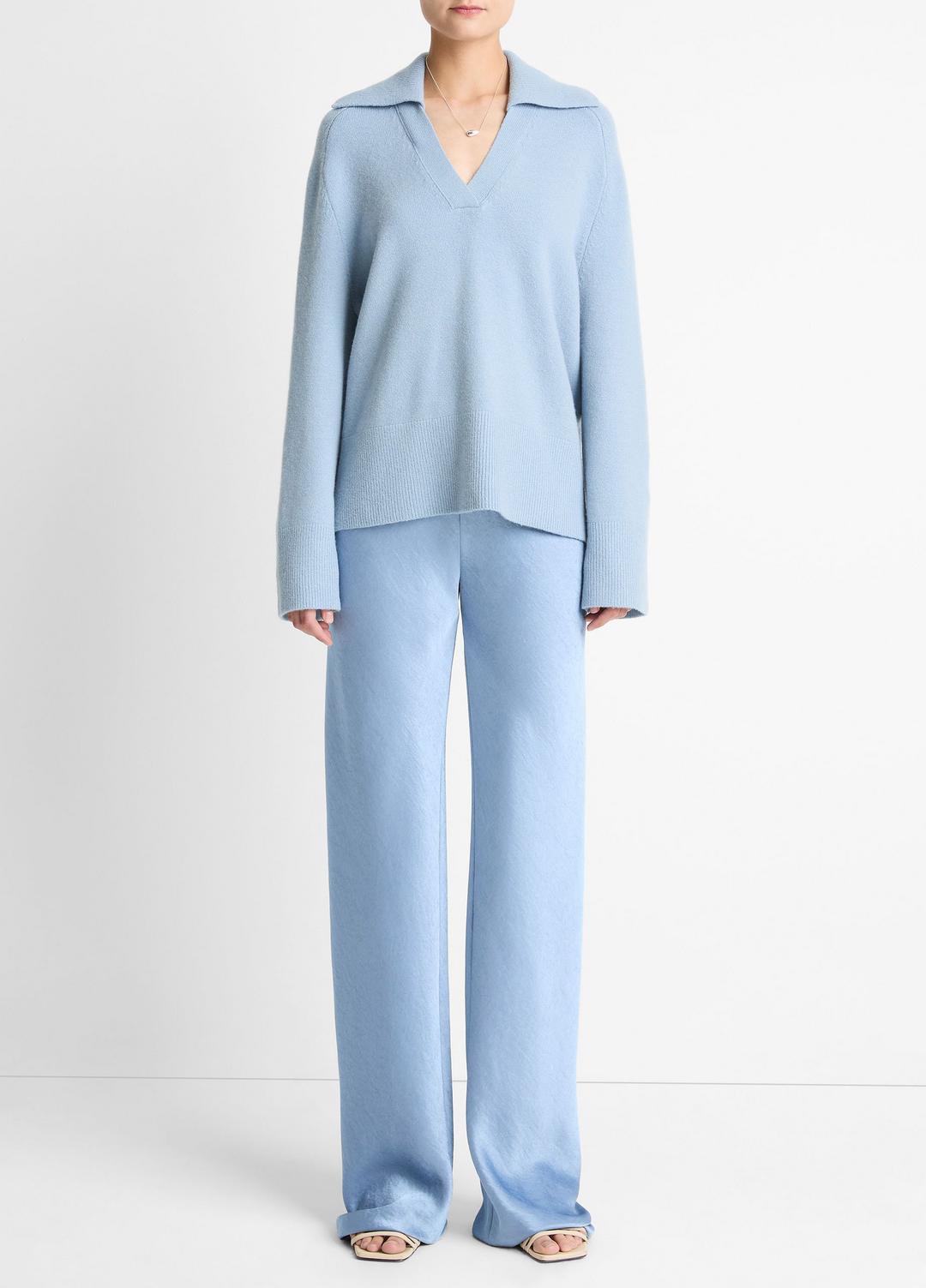 VINCE Essential - Wool & Cashmere-Blend Oversized Polo Sweater in V-Neck