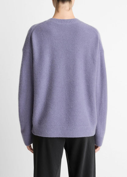 VINCE Popular - Plush Cashmere Crew Neck Sweater in Crew Neck