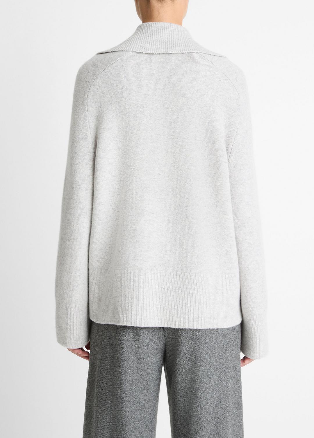VINCE Signature - Wool & Cashmere-Blend Oversized Polo Sweater in V-Neck
