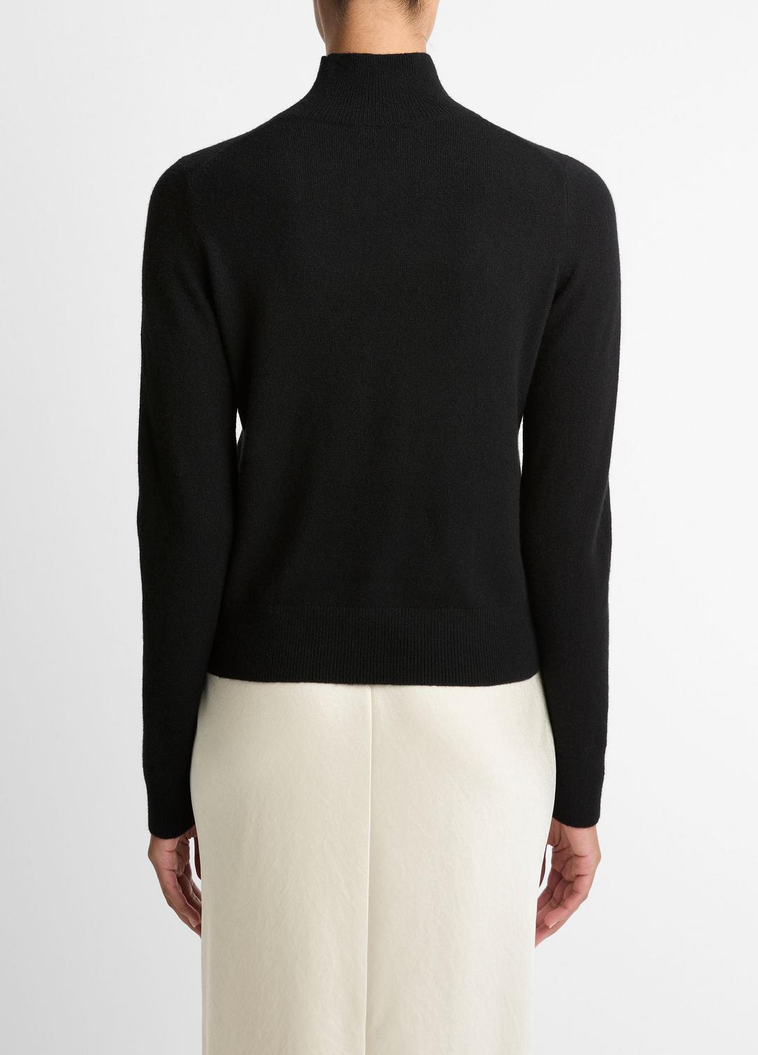 VINCE Essential - Cashmere Turtleneck Sweater in Turtleneck