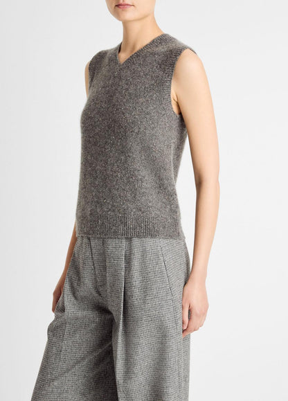 VINCE Signature - Donegal Plush Cashmere Sweater Vest in V-Neck
