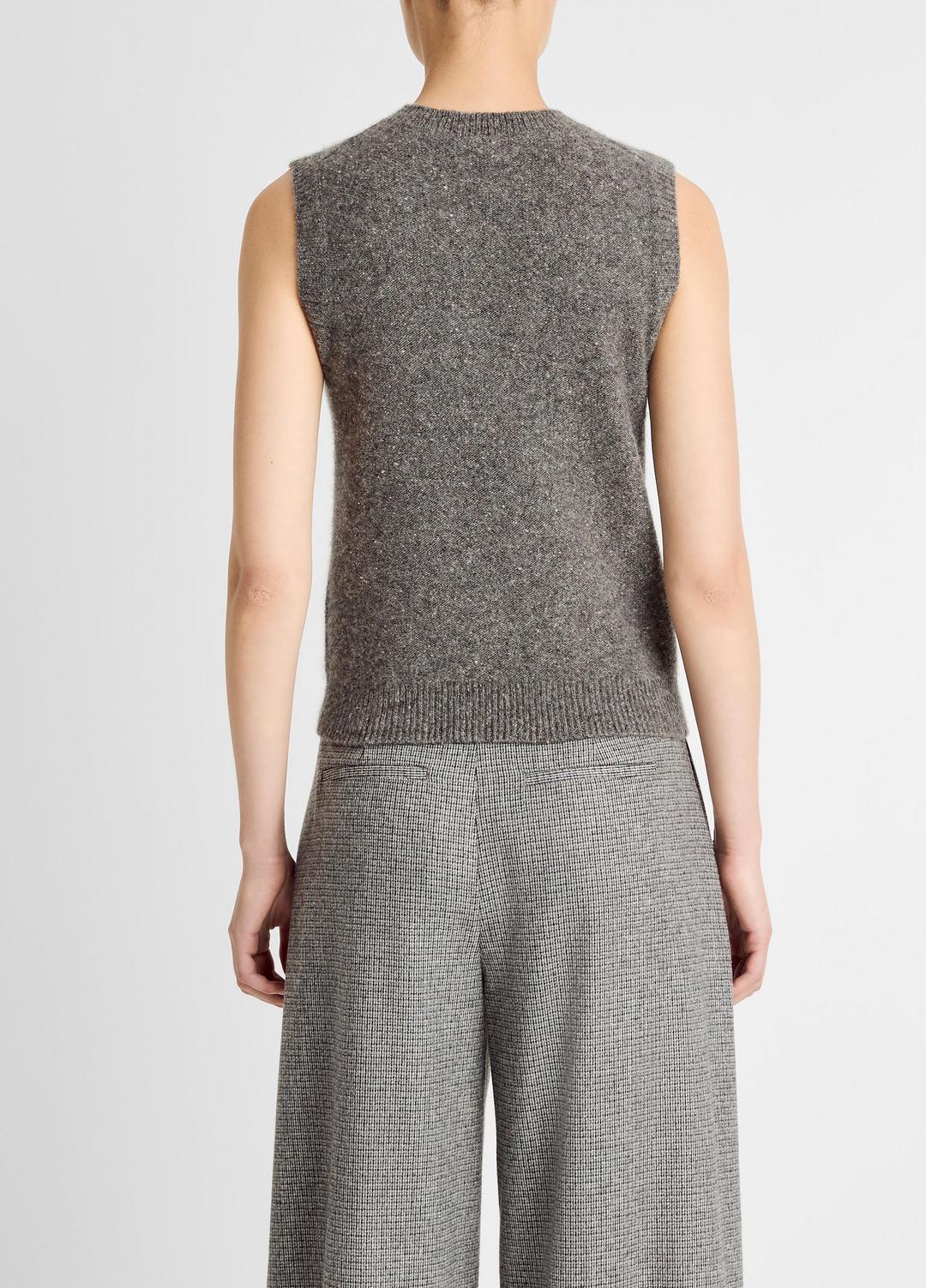 VINCE Signature - Donegal Plush Cashmere Sweater Vest in V-Neck