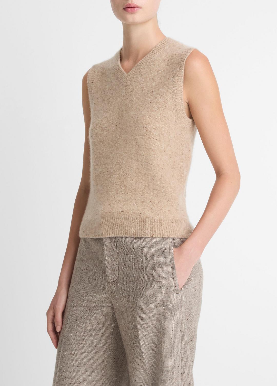 VINCE Exclusive - Donegal Plush Cashmere Sweater Vest in V-Neck
