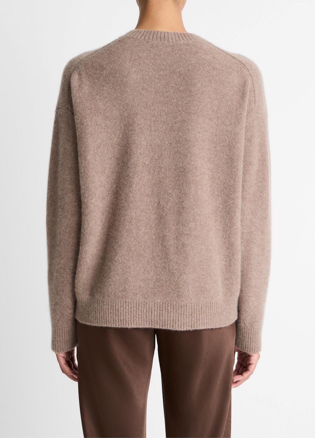 VINCE Customer Favorite - Plush Cashmere Crew Neck Sweater in Crew Neck