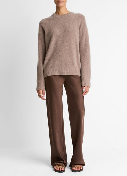 VINCE Customer Favorite - Plush Cashmere Crew Neck Sweater in Crew Neck