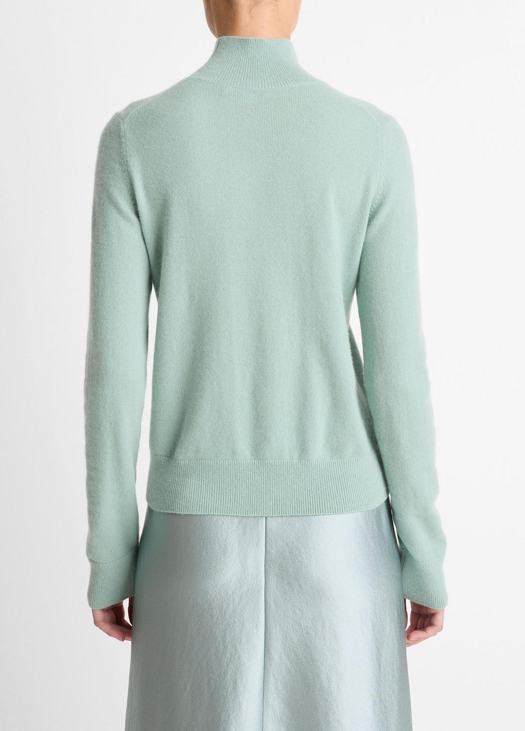 VINCE Recommended - Cashmere Turtleneck Sweater in Turtleneck