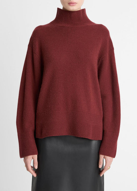 VINCE Essential - Wool-Cashmere Side-Slit Turtleneck Sweater in Turtleneck