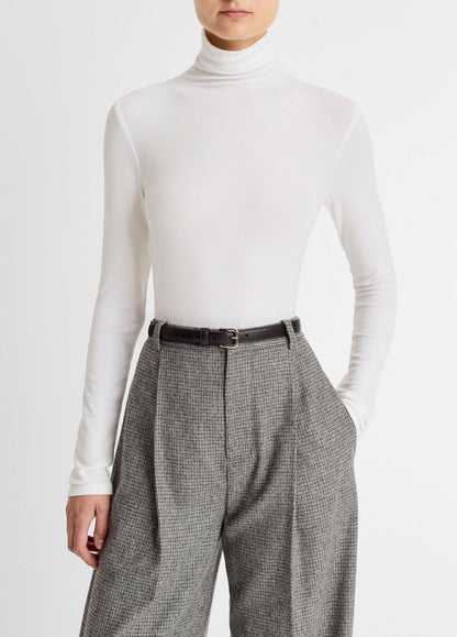 VINCE Classic - Essential Long-Sleeve Turtleneck Top in Long Sleeve