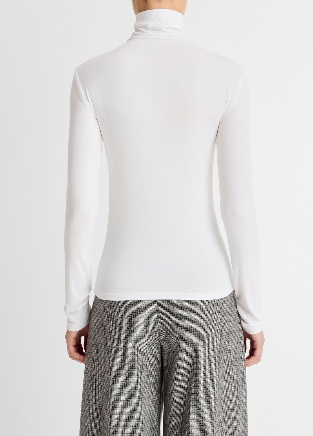 VINCE Classic - Essential Long-Sleeve Turtleneck Top in Long Sleeve