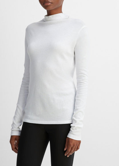 VINCE Signature - Essential Long Sleeve Turtleneck in Long Sleeve