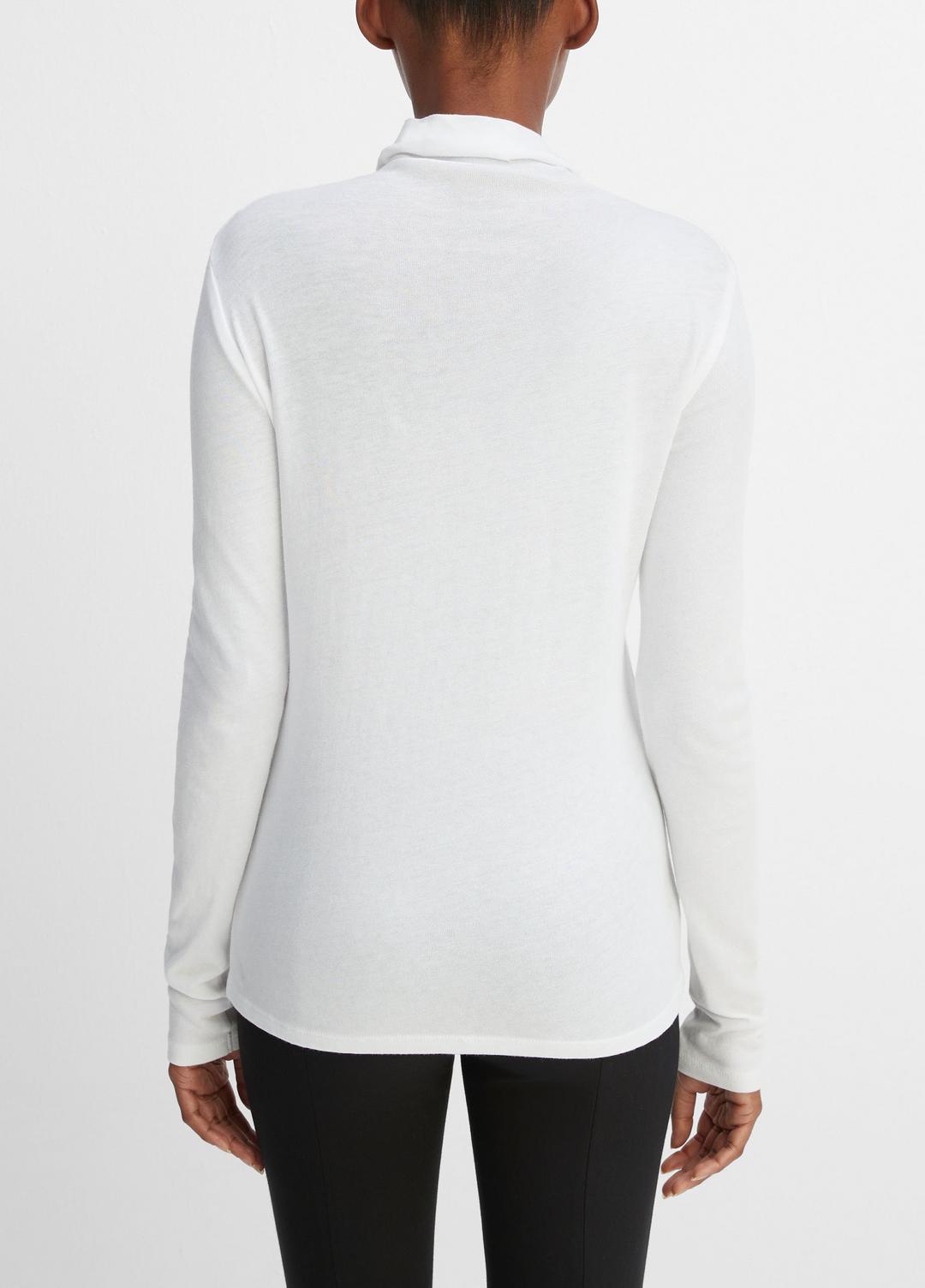 VINCE Signature - Essential Long Sleeve Turtleneck in Long Sleeve