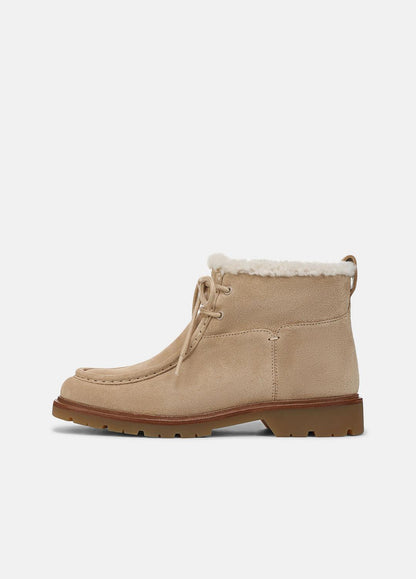VINCE Great Value - Sierra Lug-Sole Boot in Boots