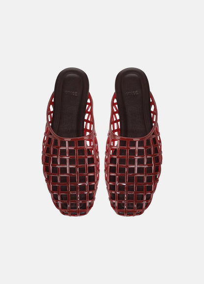 VINCE Quality - Barcelona Jelly Sandal in Sandals