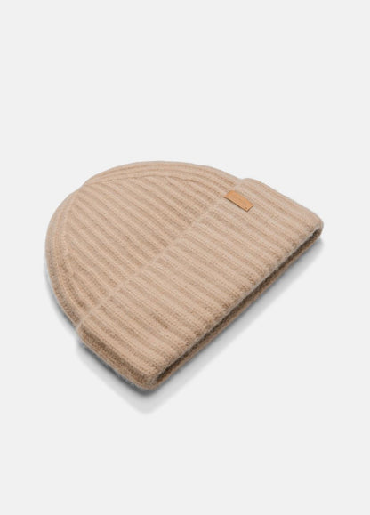 VINCE Premium - Plush Cashmere Chunky-Knit Beanie in Scarves & Hats