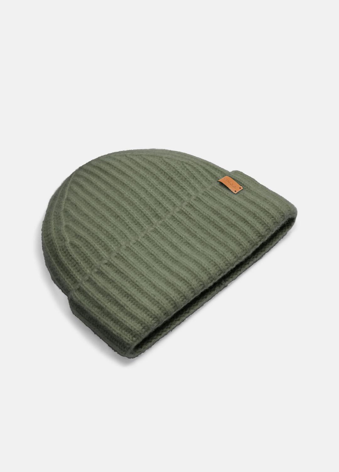 VINCE New - Plush Cashmere Chunky-Knit Beanie in Scarves & Hats