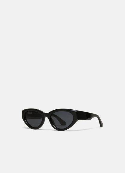 VINCE Value - Chimi 06 Sunglasses in Sunglasses