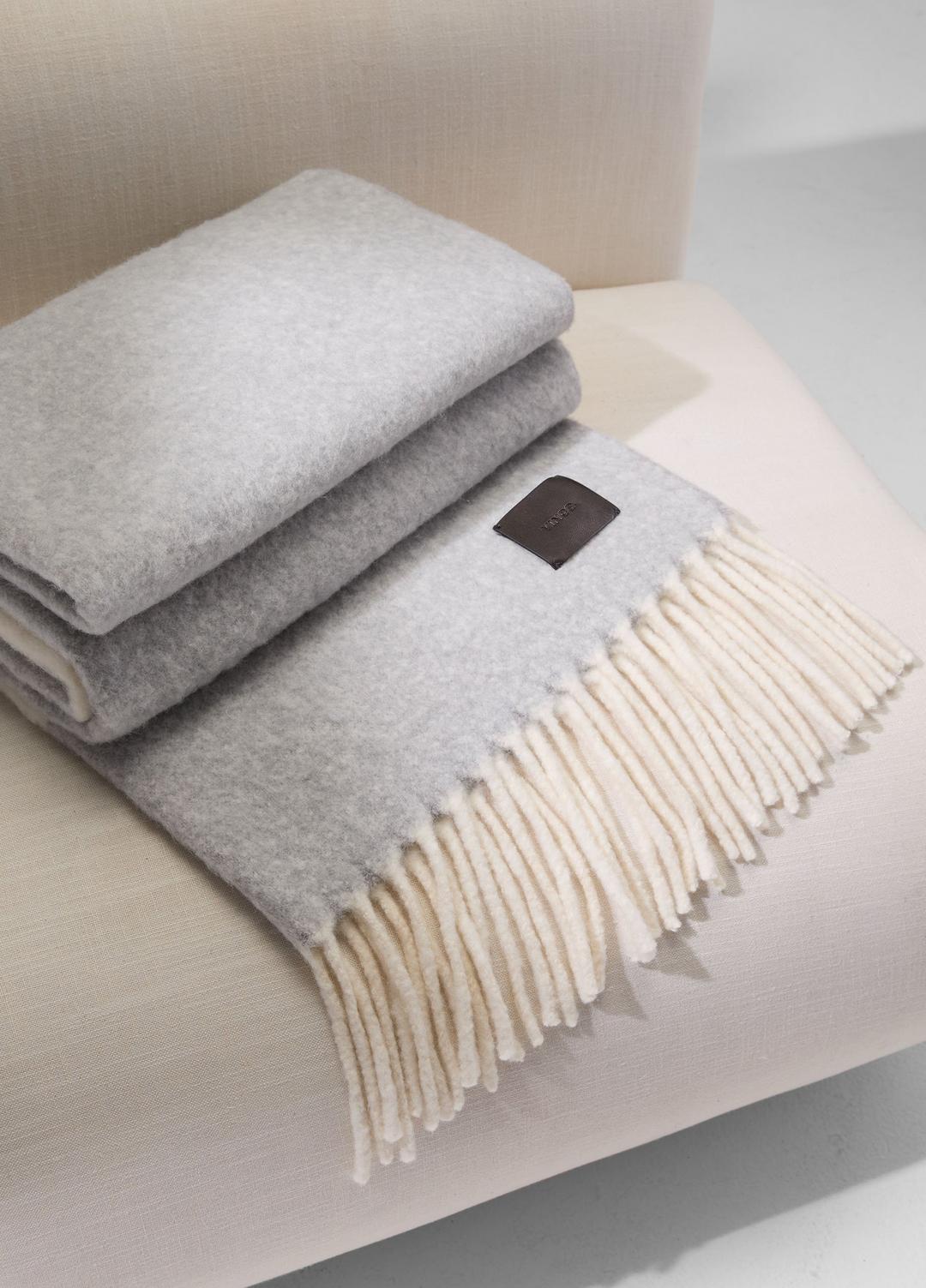 VINCE Deals - Brushed Alpaca-Blend Throw in Pillows & Blankets
