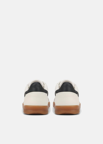VINCE Smart Buy - Oasis Leather Sneaker in Sneakers